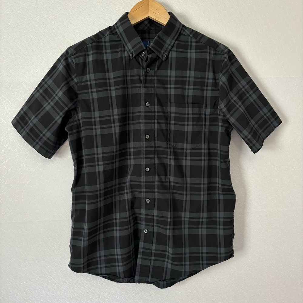 George Classic Fit Black/Charcoal Plaid Short Sleeve Button Down Shirt Men's Med